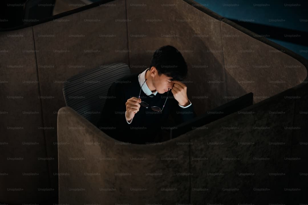 EXO成员朴灿烈将携第二张迷你专辑《Upside Down》于25日 solo回归